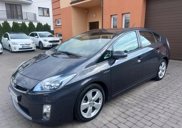 Toyota Prius cena 38900 przebieg: 239000, rok produkcji 2009 z Odolanów małe 352